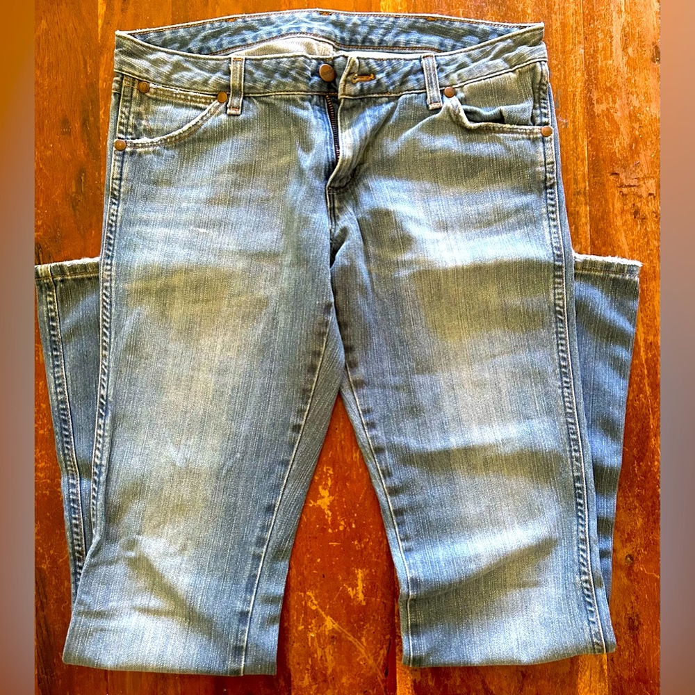 Vintage Wrangler Jeans | Megan Style | Slightly Worn | 28”